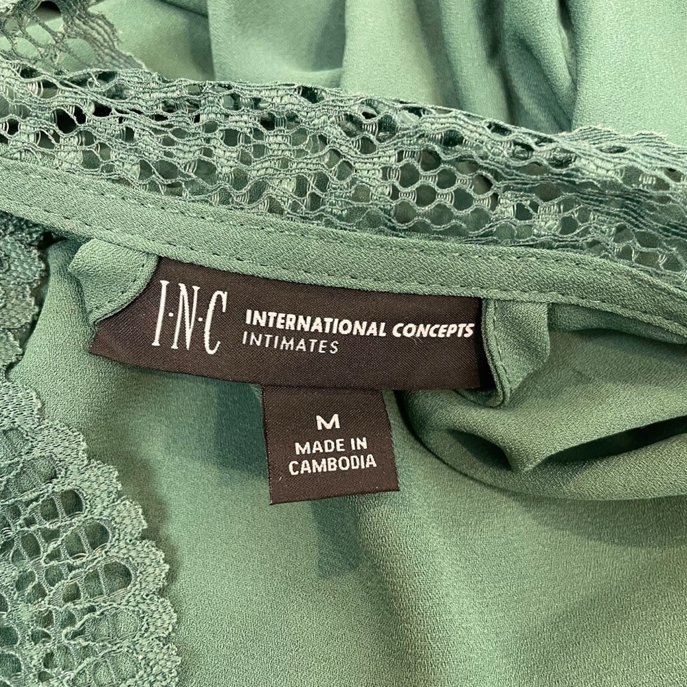 INC International Concepts Lace Trim Short Robe Smoke Pine Green Medium New - Picture 7 of 7
